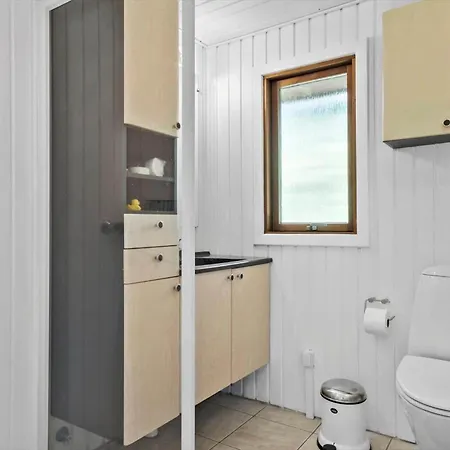 Bl1735-pandrup-rodhus-skolevej-56